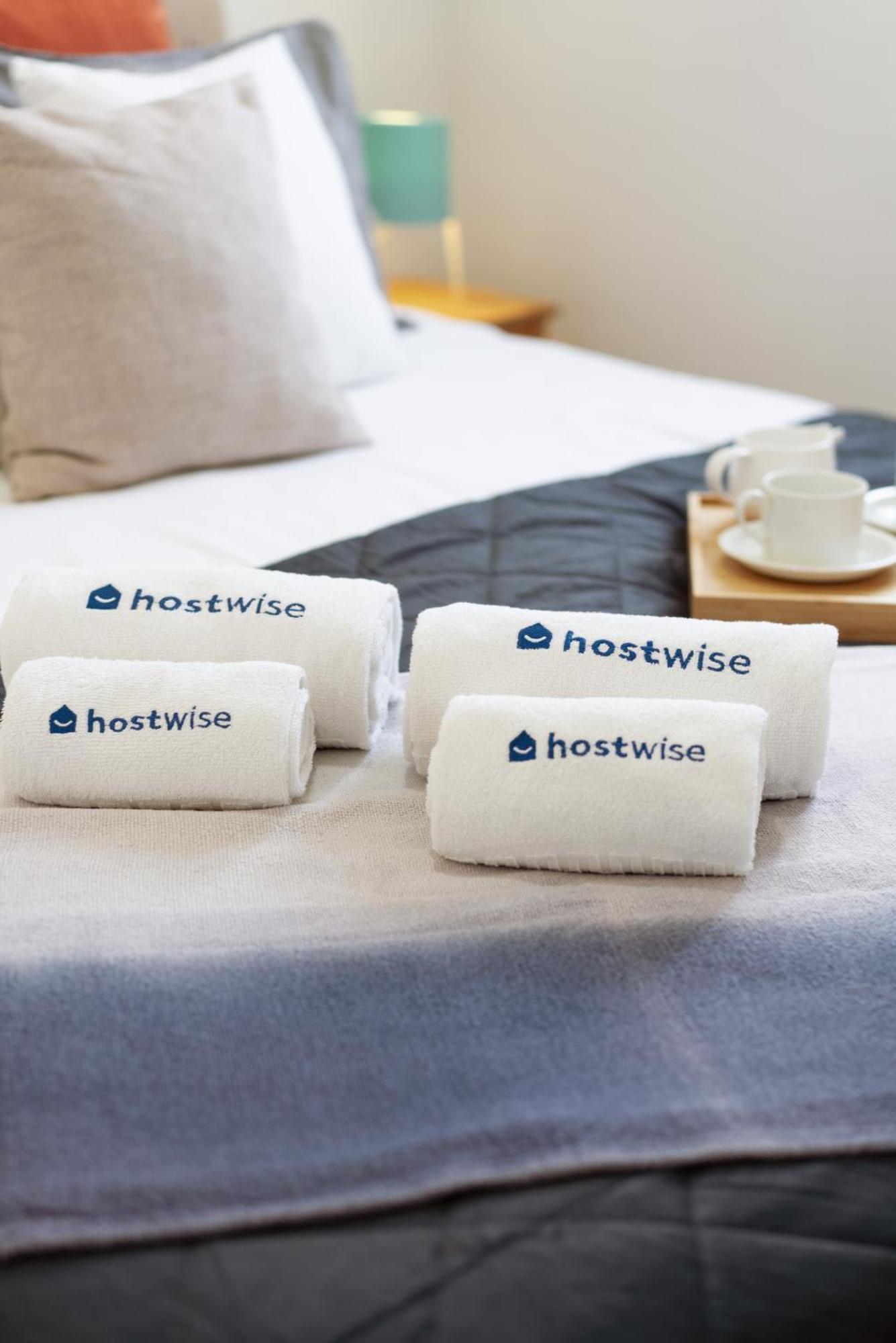 Host Wise - Flat W Free Private Parking - Bright & Cozy Lejlighed Porto Eksteriør billede