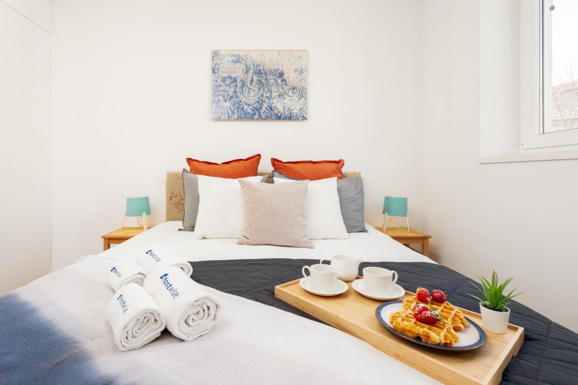 Host Wise - Flat W Free Private Parking - Bright & Cozy Lejlighed Porto Eksteriør billede